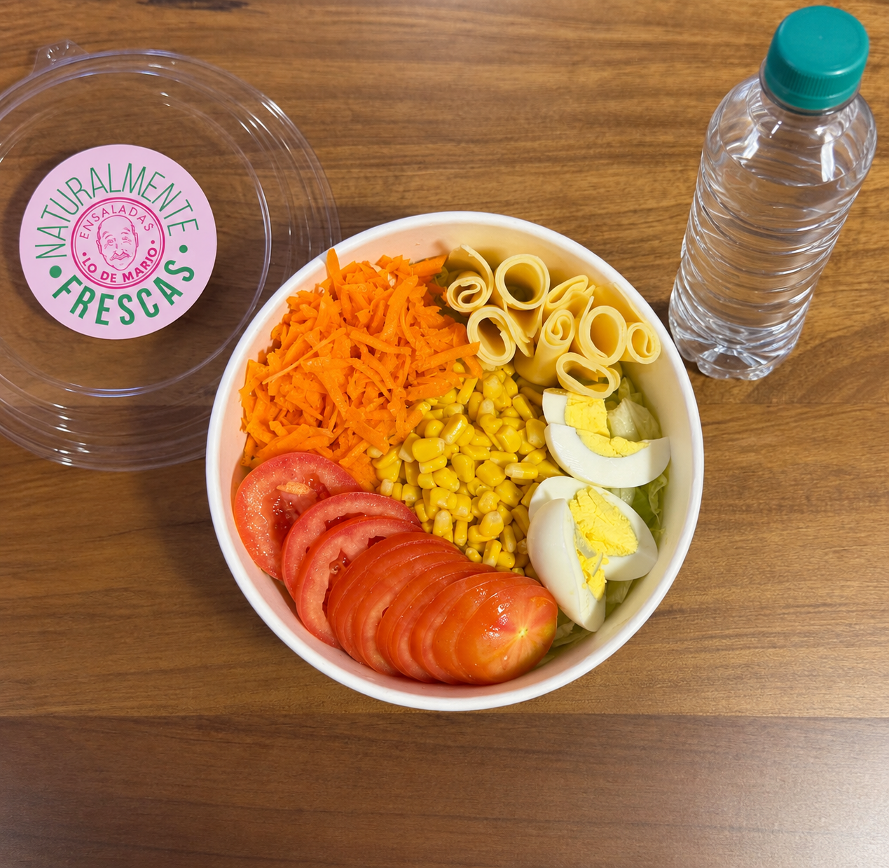 Ensalada GEA con bebida